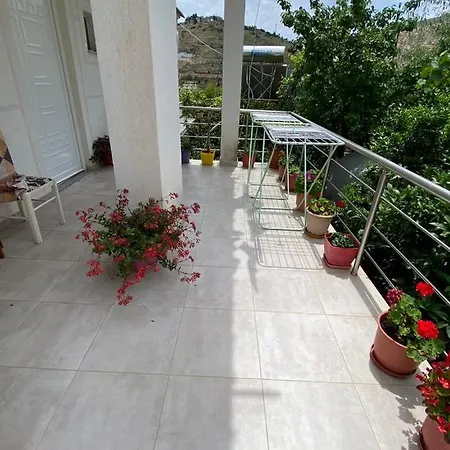 Vila Rafael Apartment Sarande